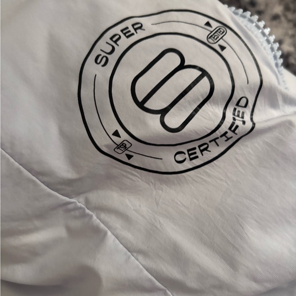 Aritzia Women's Soft Blue Supersnug Puffer Jacket - Picture 10 of 12